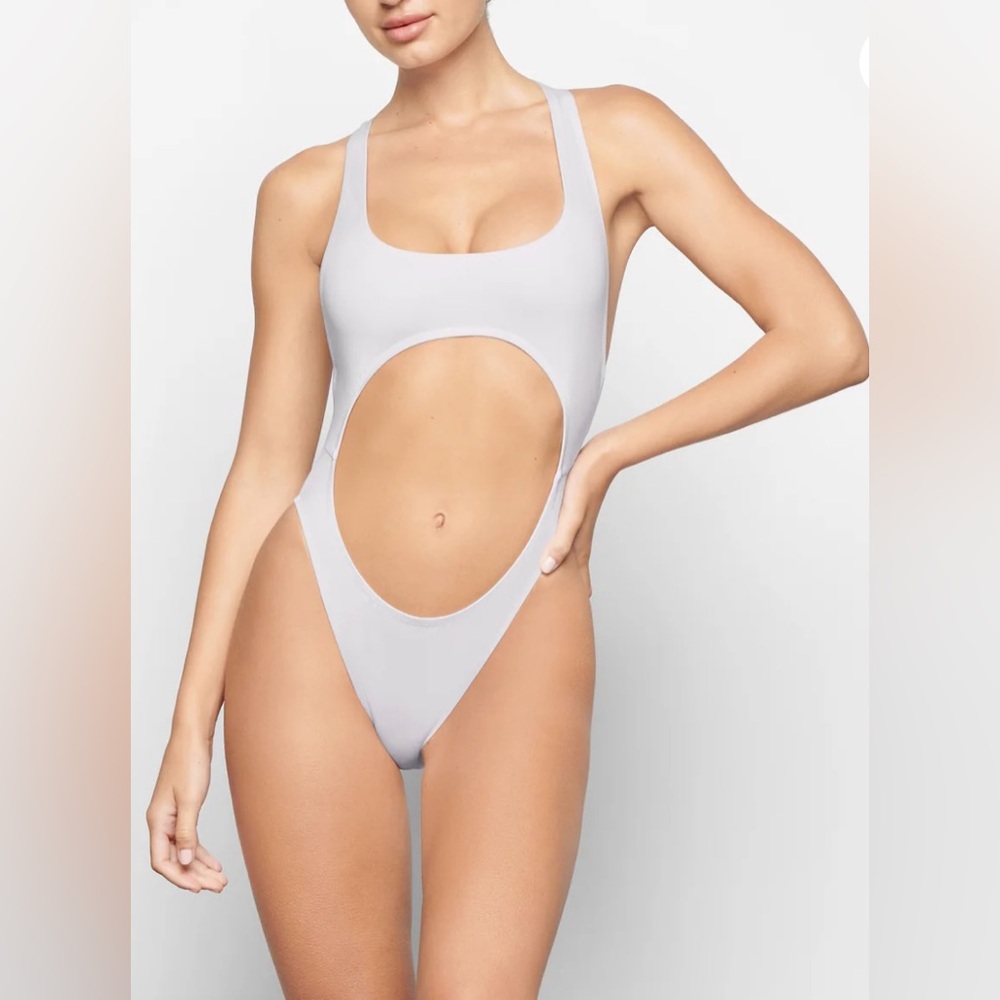 NWT Gray Skims Signature Swim Cut Out Monokini Racerback One Piece Swimsuit